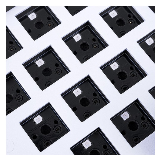 TECLADO GAMING SHARKOON SKILLER SGK50 S4 KAILH RED BLANCO PT