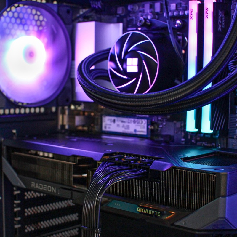 PCM Aeon RX-4 – Workstation Ryzen 9 5900X RX 9060 XT | Potencia total