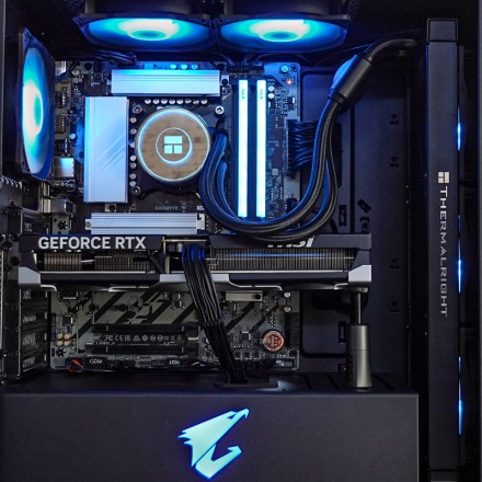 PCM Executive Suprem – PC Profesional Ultra Core 5 RTX 5080 | Workstation para simuladores y creatividad