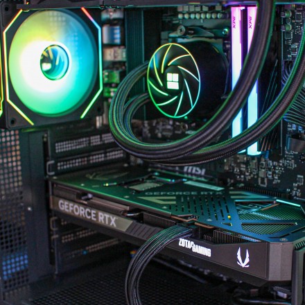 comprar ordenador gaming con Intel core I7 y RTX 5070